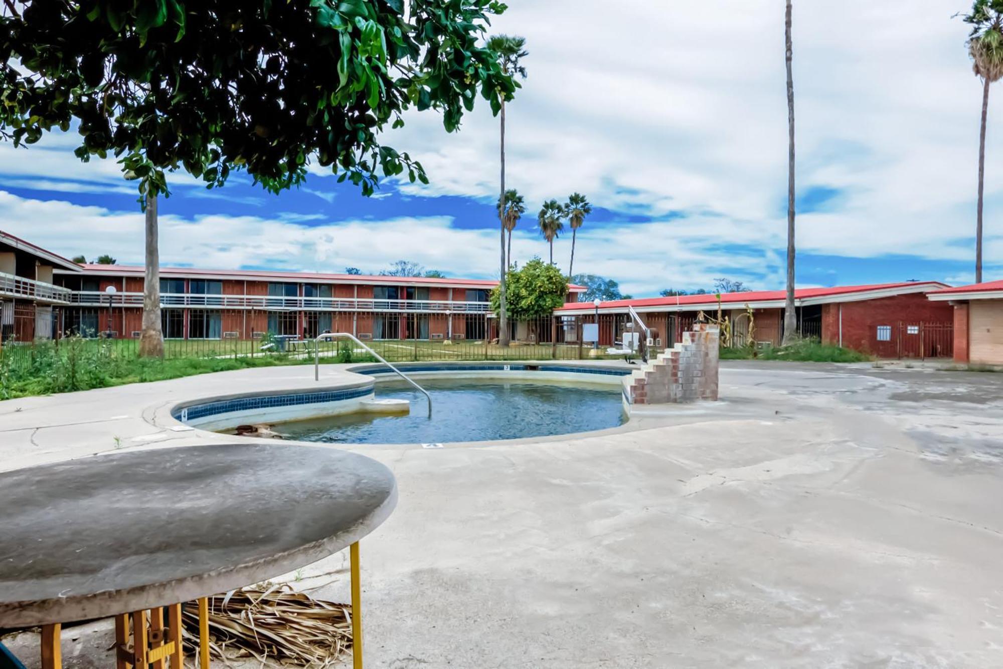 Oyo Hotel Alice Tx Hwy 281 West ภายนอก รูปภาพ
