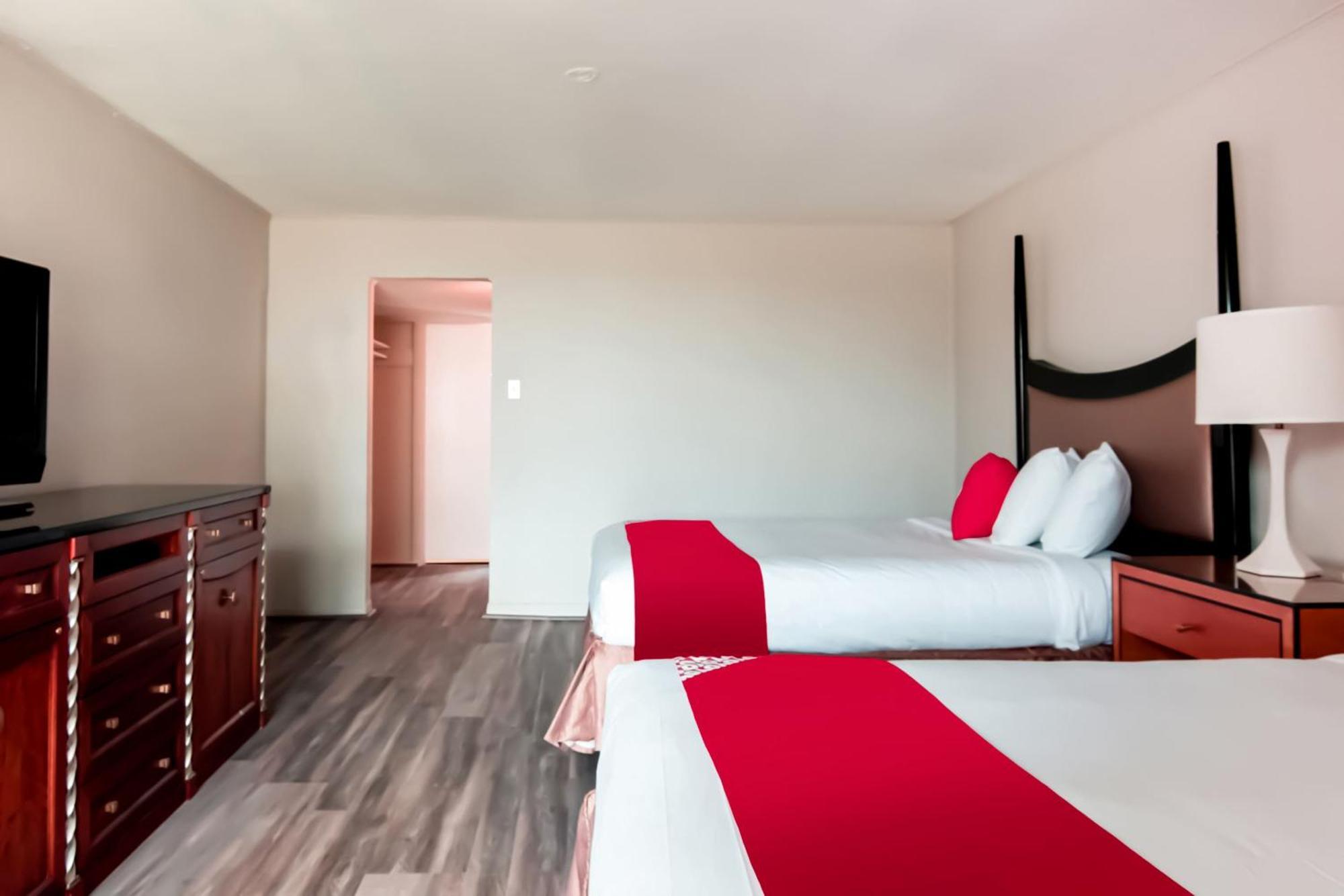 Oyo Hotel Alice Tx Hwy 281 West ภายนอก รูปภาพ