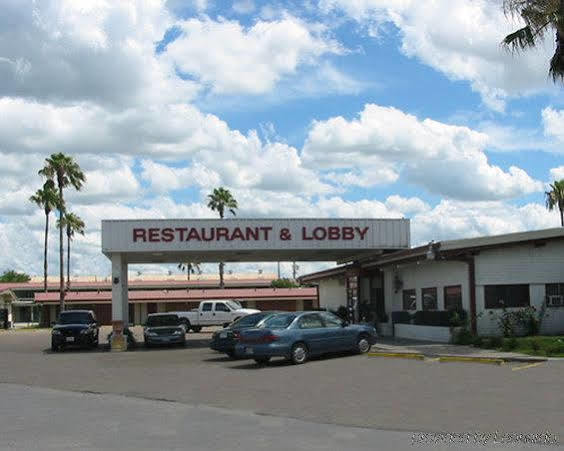 Oyo Hotel Alice Tx Hwy 281 West ภายนอก รูปภาพ