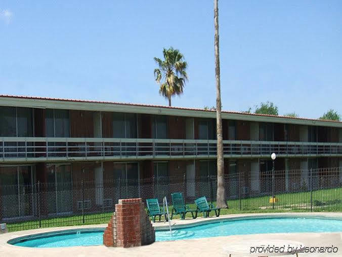 Oyo Hotel Alice Tx Hwy 281 West ภายนอก รูปภาพ
